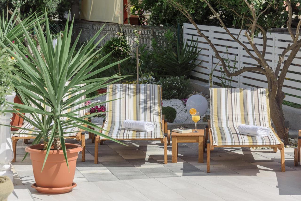 Apartments Villa Sanda - With Pool Trogir Exterior foto