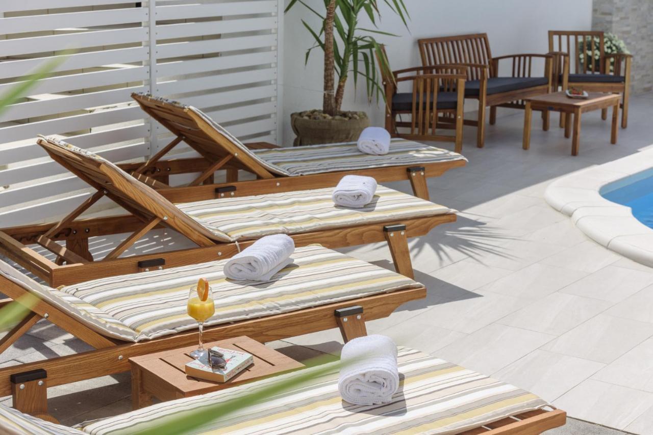 Apartments Villa Sanda - With Pool Trogir Exterior foto